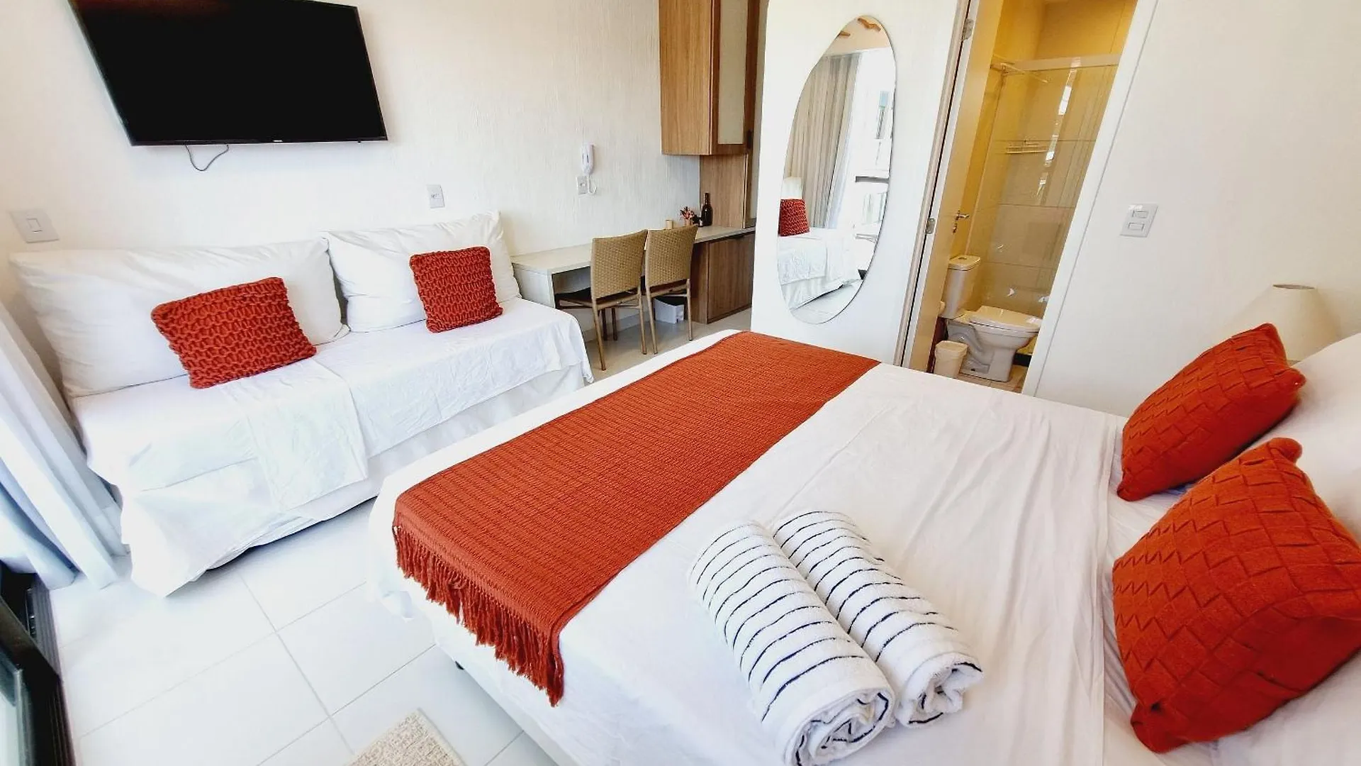 Charmoso Flat Em Muro Alto - Perfeito Para Casais - Makia B202 - Porto De Galinhas - By Anfitriao Legal